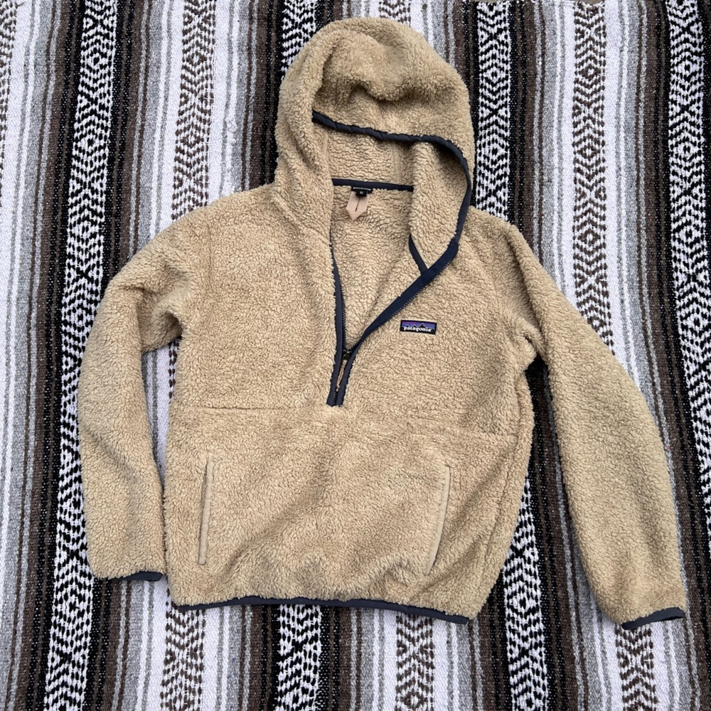 Patagonia Plush Fur Fleece - Hooded Sweater Synchilla